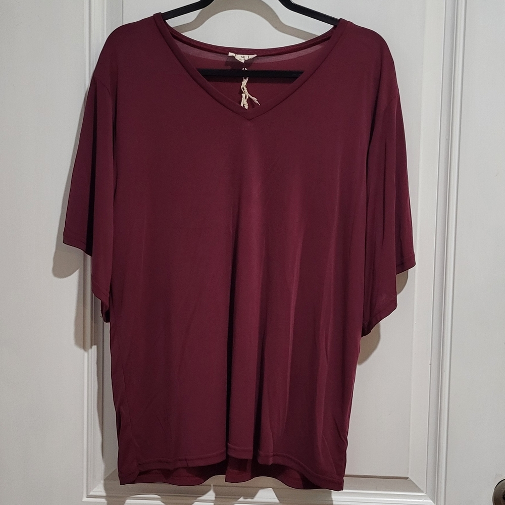 POL Women's Burgundy V-Neck Top NWOT